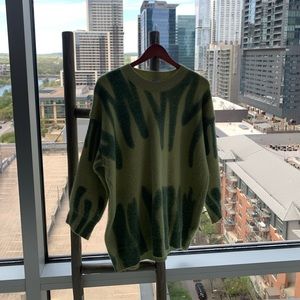 Infamous Verge Girl sweater